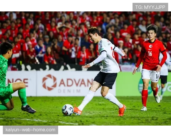 中国队拜合拉木成前场支点,头球争顶成功率超七成